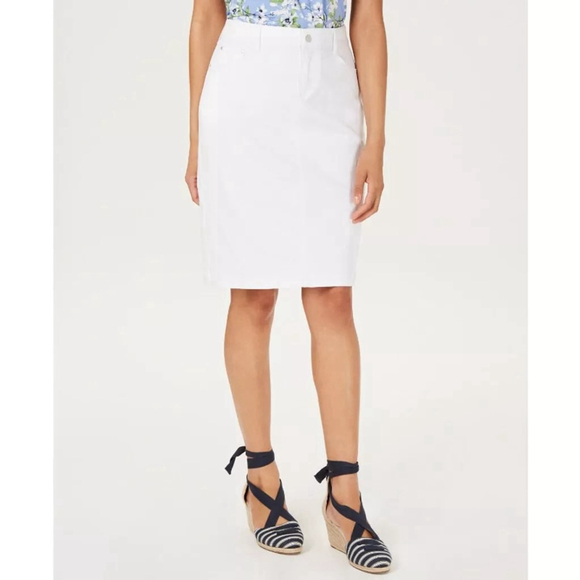 Charter Club Women's 10 White Denim Tummy Control Skirt NWT - Picture 1 of 5